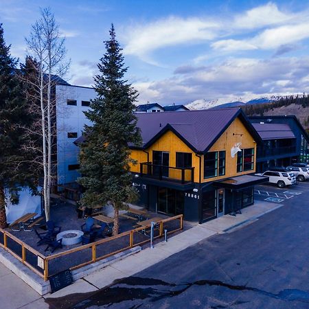 Gravity Haus Winter Park Hotel Bagian luar foto
