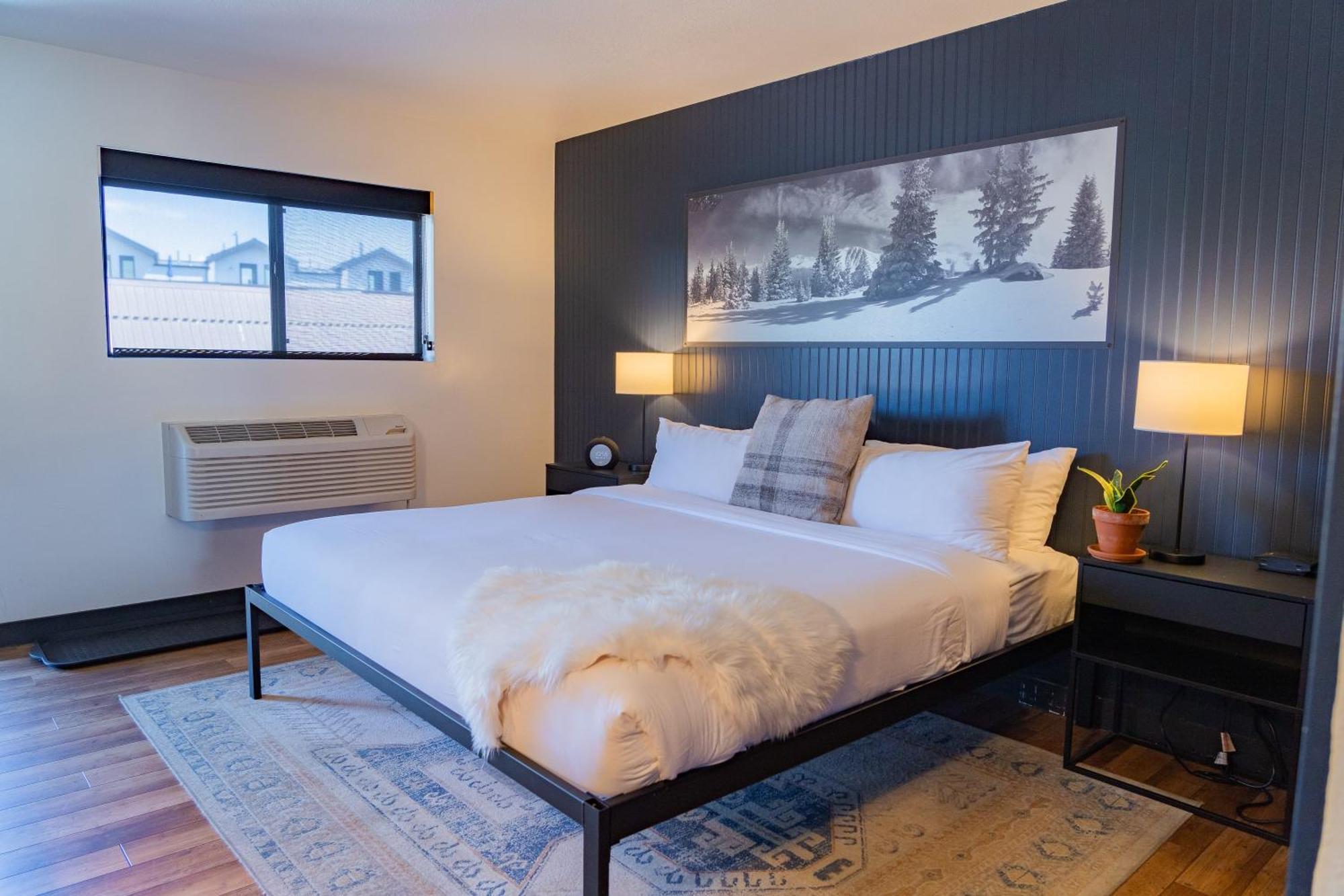 Gravity Haus Winter Park Hotel Bagian luar foto